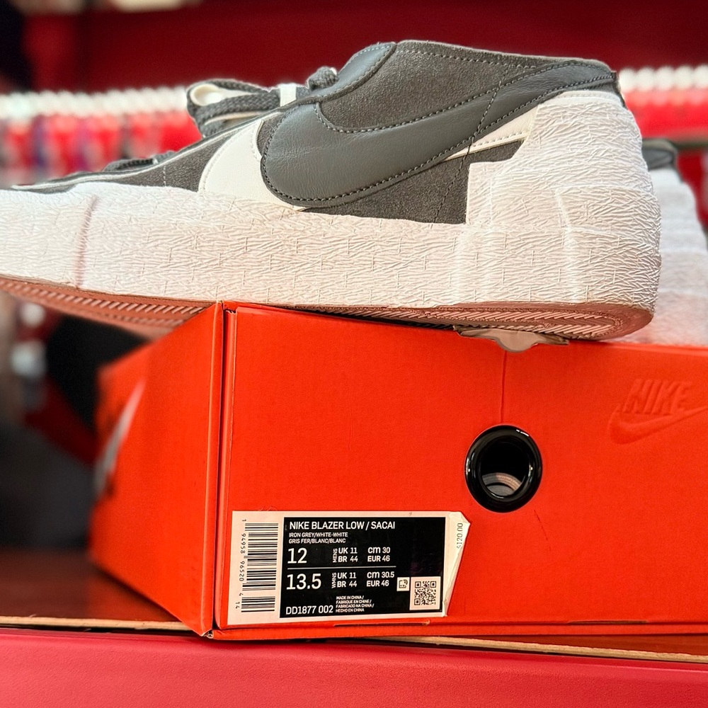 Nike Blazer Low Sacai iron grey size 12 - Picture 8 of 8